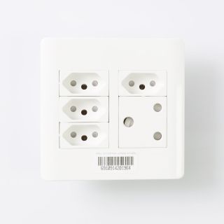 Socket, 1 x 3Pin, 4 x Euro