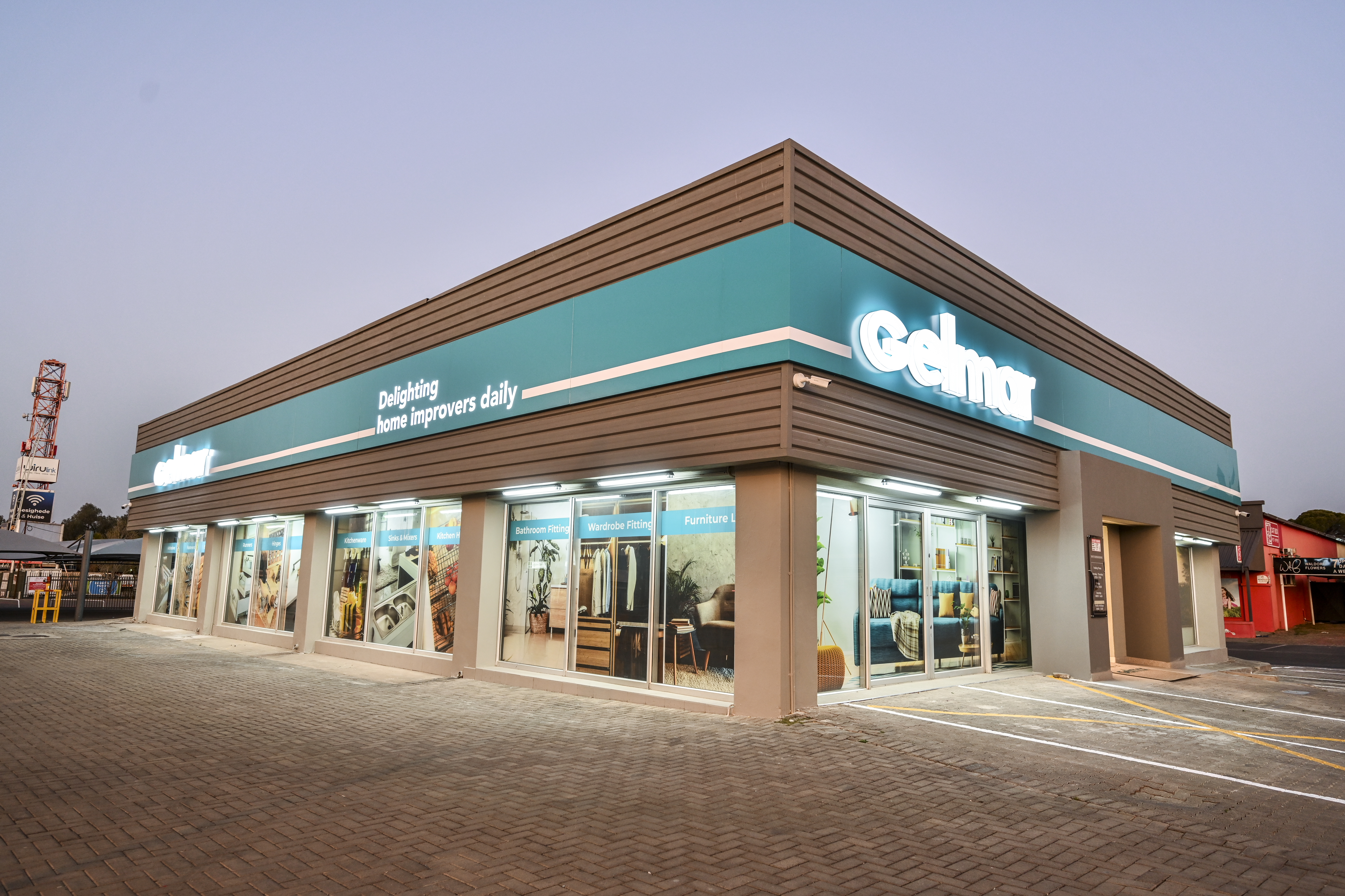 Modern Gelmar store